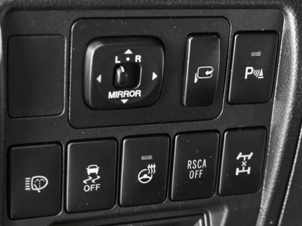 Toyota Land Cruiser 200 Series Рестайлинг 1 с пробегом 2014 года, цена 3 880 000 рублей, 237852 км, внедорожник, Автокод Объявления