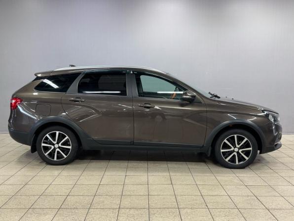 Lada (ВАЗ) Vesta I с пробегом 2018 года, цена 950 000 рублей, 151767 км, универсал, Автокод Объявления
