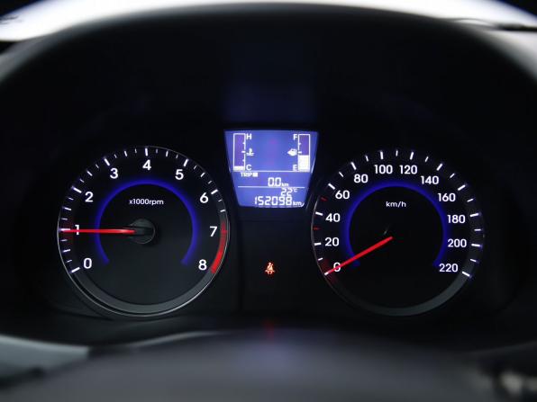 Hyundai Solaris I Рестайлинг с пробегом 2015 года, цена 950 000 рублей, 152098 км, седан, Автокод Объявления