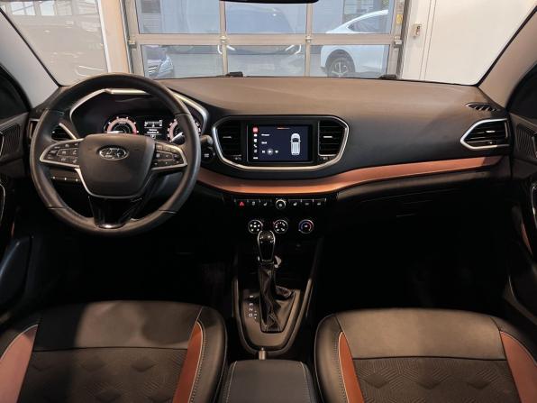 Lada (ВАЗ) Vesta I Рестайлинг (NG) с пробегом 2025 года, цена 1 663 000 рублей, 39474 км, универсал, Автокод Объявления