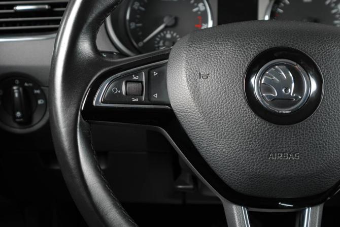 Skoda Octavia III (A7) с пробегом 2016 года, цена 1 459 000 рублей, 128425 км, лифтбек, Автокод Объявления