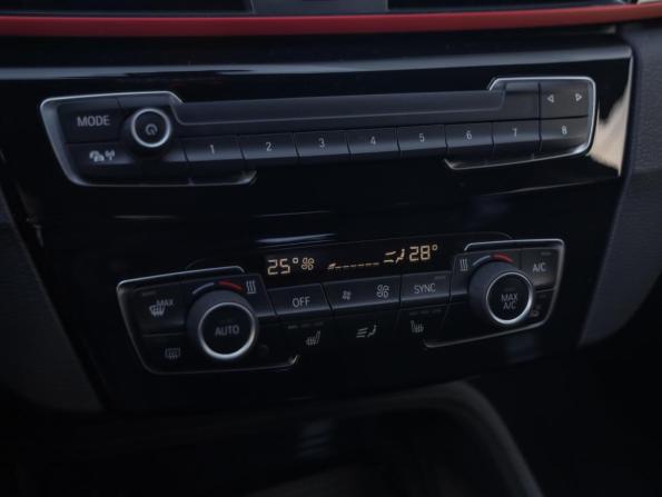 BMW X1 II (F48) с пробегом 2017 года, цена 2 459 000 рублей, 109978 км, внедорожник, Автокод Объявления