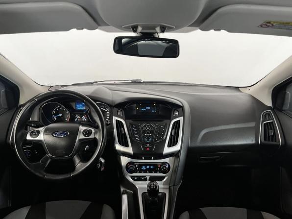 Ford Focus III с пробегом 2012 года, цена 900 000 рублей, 100200 км, хэтчбек, Автокод Объявления