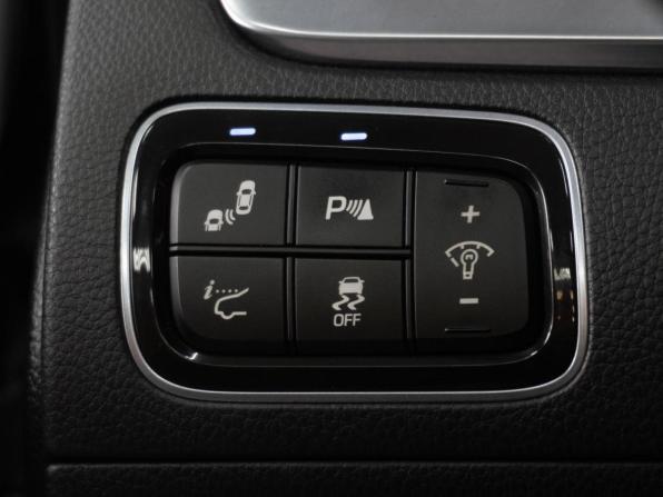 Hyundai Equus II Рестайлинг с пробегом 2013 года, цена 1 769 000 рублей, 205612 км, седан, Автокод Объявления