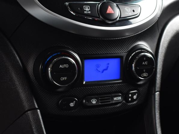 Hyundai Solaris I с пробегом 2012 года, цена 649 999 рублей, 266515 км, хэтчбек, Автокод Объявления