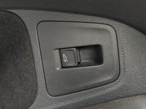 Volkswagen Tiguan II с пробегом 2018 года, цена 2 799 000 рублей, 97500 км, внедорожник, Автокод Объявления