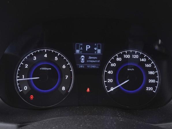 Hyundai Solaris I Рестайлинг с пробегом 2016 года, цена 1 349 000 рублей, 91390 км, хэтчбек, Автокод Объявления
