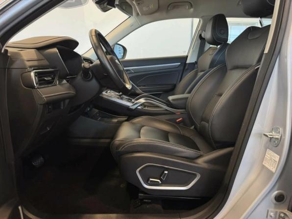 Geely Atlas Pro с пробегом 2022 года, цена 2 019 000 рублей, 40057 км, внедорожник, Автокод Объявления