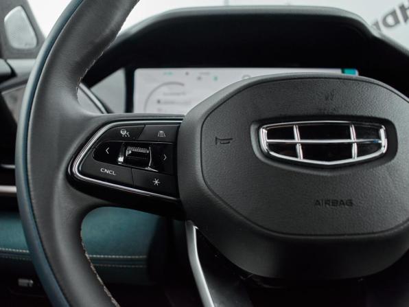 Geely Monjaro I с пробегом 2023 года, цена 3 700 000 рублей, 6705 км, внедорожник, Автокод Объявления