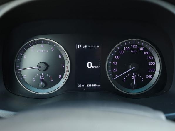 Hyundai Tucson III с пробегом 2017 года, цена 1 699 000 рублей, 236689 км, внедорожник, Автокод Объявления