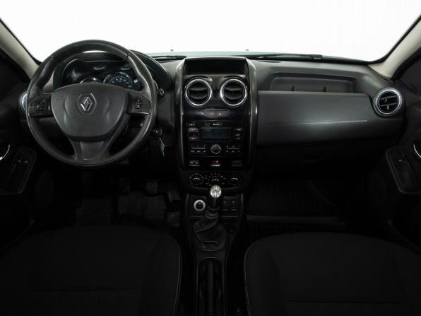 Renault Duster I Рестайлинг с пробегом 2017 года, цена 1 130 000 рублей, 180864 км, внедорожник, Автокод Объявления