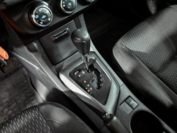Toyota Corolla XI (E160 E170 E180) с пробегом 2013 года, цена 1 235 000 рублей, 223250 км, седан, Автокод Объявления