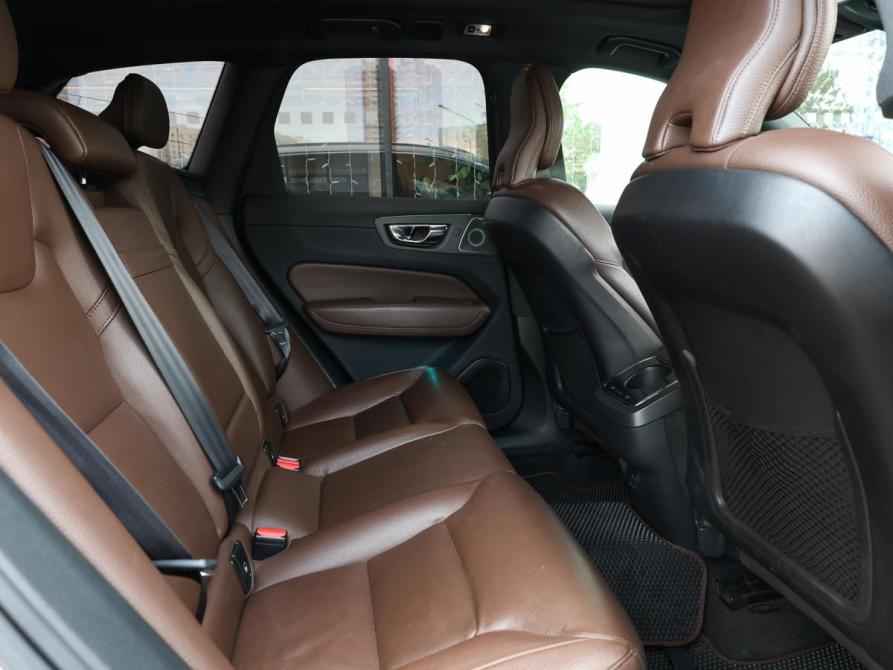 Volvo XC60 II Рестайлинг Москва  - изображение 12