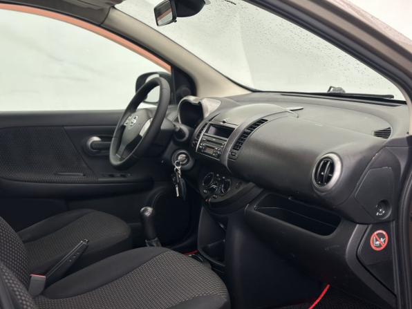 Nissan Note I с пробегом 2006 года, цена 642 000 рублей, 174253 км, хэтчбек, Автокод Объявления