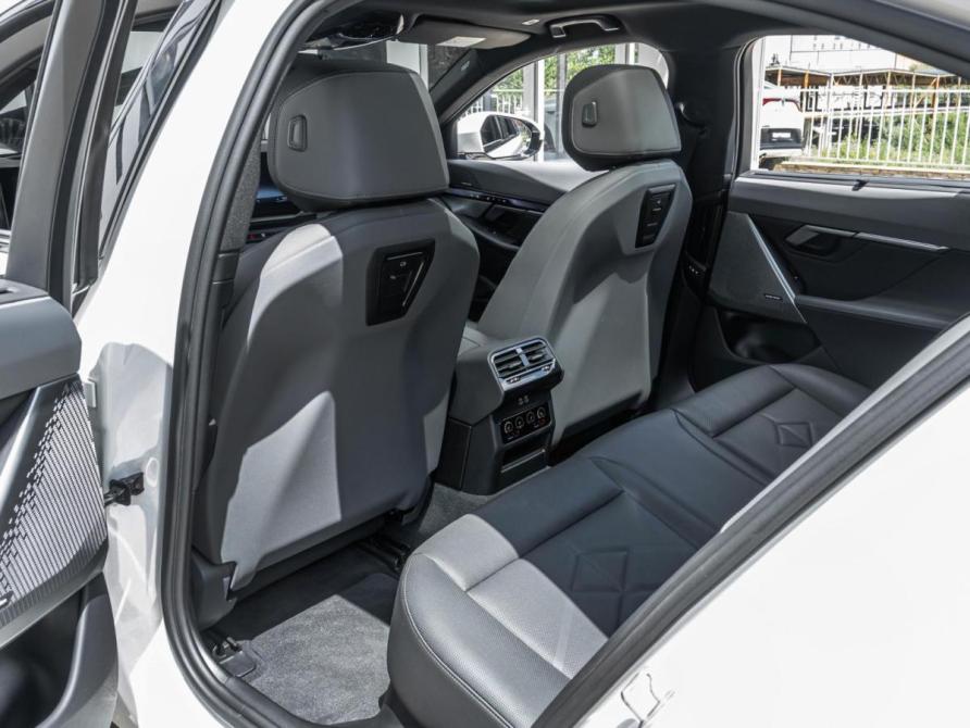 BMW 5 серии VIII (G60/G61/G68) Ставрополь  - изображение 17