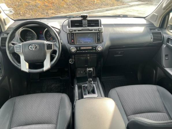 Toyota Land Cruiser Prado 150 Series Рестайлинг 1 с пробегом 2016 года, цена 3 544 000 рублей, 194337 км, внедорожник, Автокод Объявления
