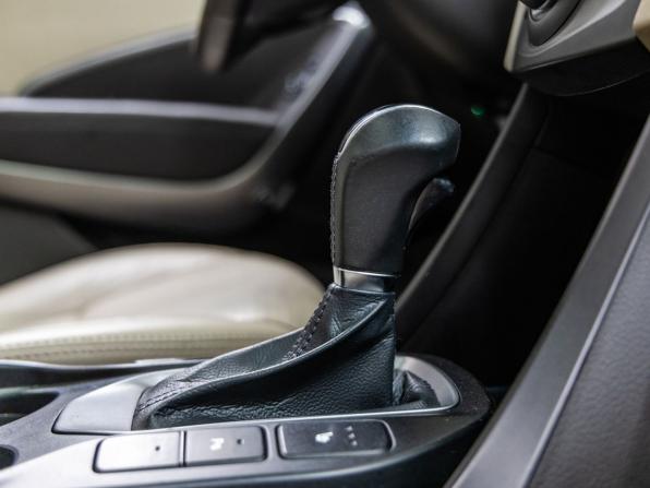 Hyundai Santa Fe III с пробегом 2013 года, цена 1 840 000 рублей, 127260 км, внедорожник, Автокод Объявления