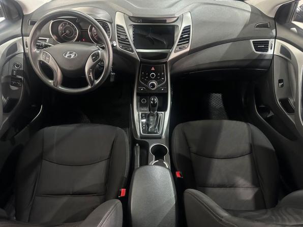 Hyundai Elantra V (MD) Рестайлинг с пробегом 2014 года, цена 1 100 000 рублей, 213000 км, седан, Автокод Объявления