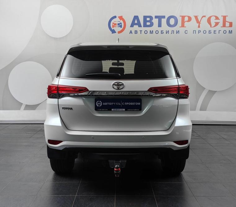 Toyota Fortuner II Москва  - изображение 4
