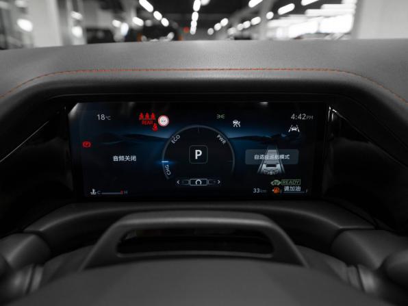 Toyota Camry IX (XV80) China Market Рестайлинг с пробегом 2026 года, цена 4 700 000 рублей, 32 км, седан, Автокод Объявления