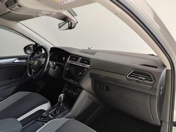 Volkswagen Tiguan II с пробегом 2020 года, цена 2 800 000 рублей, 95755 км, внедорожник, Автокод Объявления