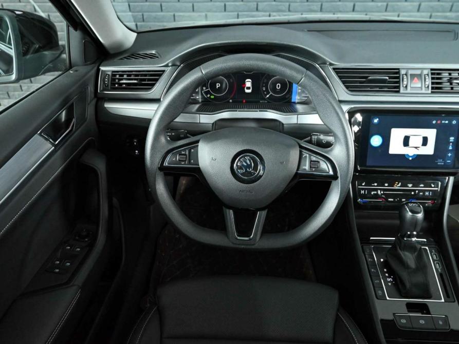 Skoda Superb III Рестайлинг Екатеринбург  - изображение 12