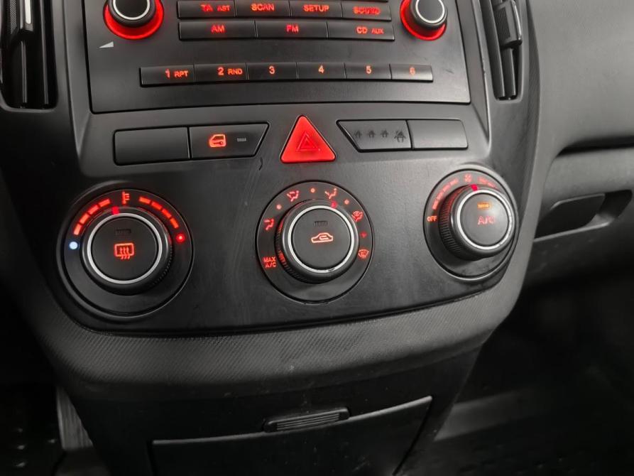 Kia Ceed I Москва  - изображение 17