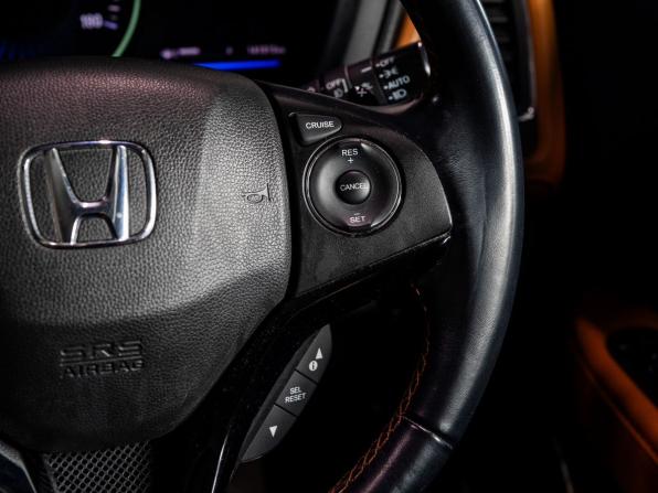 Honda Vezel I с пробегом 2015 года, цена 1 525 000 рублей, 141013 км, внедорожник, Автокод Объявления