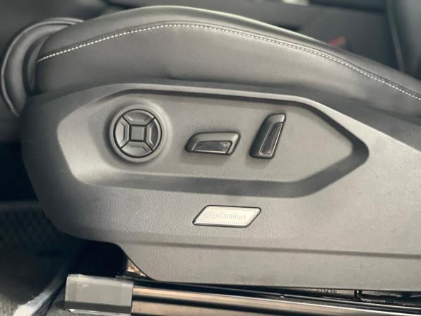 Volkswagen Touareg III с пробегом 2020 года, цена 4 899 000 рублей, 90000 км, внедорожник, Автокод Объявления