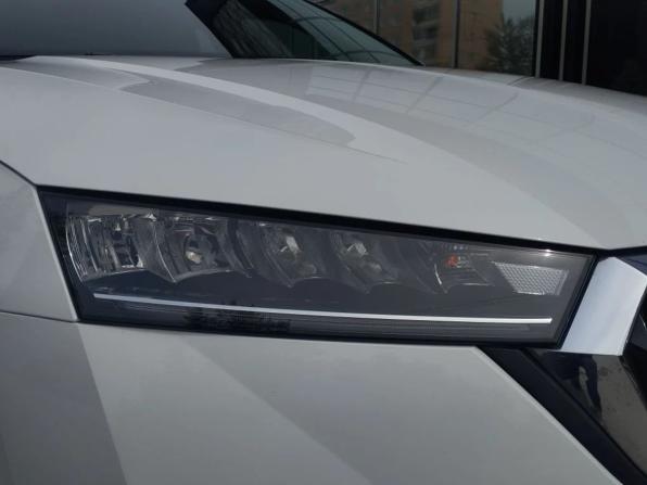 Skoda Octavia IV (A8) с пробегом 2021 года, цена 2 479 000 рублей, 43199 км, лифтбек, Автокод Объявления