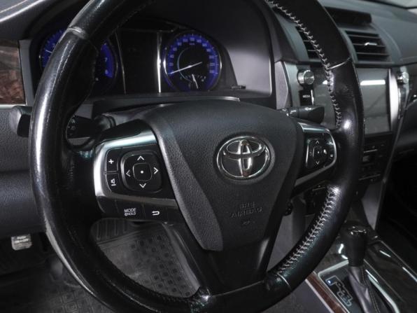 Toyota Camry VII (XV50) Рестайлинг с пробегом 2016 года, цена 1 999 000 рублей, 172651 км, седан, Автокод Объявления