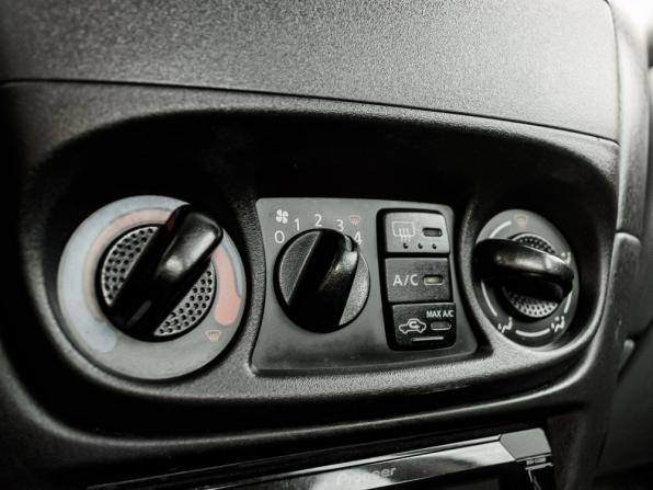 Nissan Almera II (N16) Рестайлинг с пробегом 2004 года, цена 295 000 рублей, 376718 км, седан, Автокод Объявления