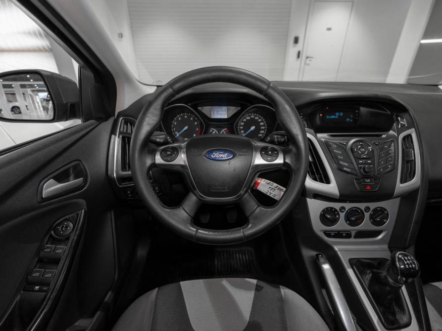Ford Focus III Москва  - изображение 10
