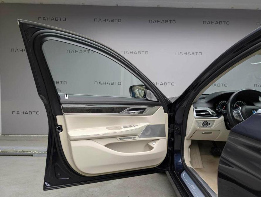 BMW 7 серии VI (G11/G12) Москва  - изображение 7