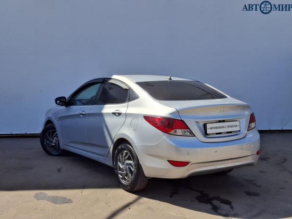 Hyundai Solaris I с пробегом 2011 года, цена 750 000 рублей, 109601 км, седан, Автокод Объявления