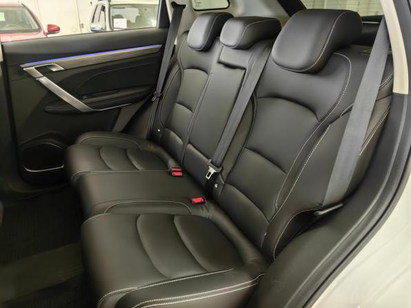 Geely Atlas Pro с пробегом 2022 года, цена 1 589 000 рублей, 94000 км, внедорожник, Автокод Объявления