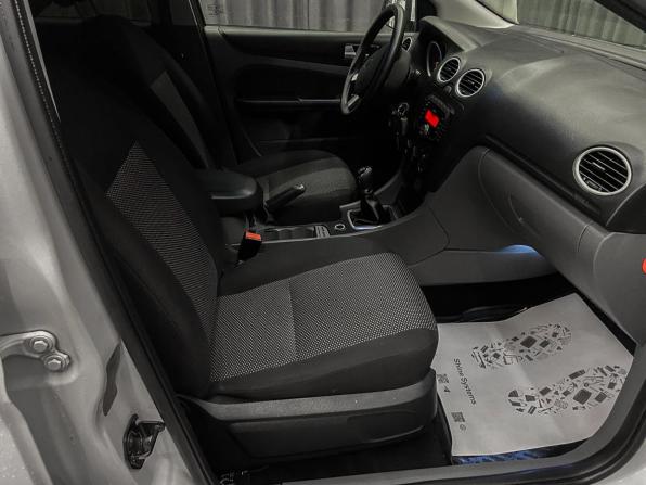 Ford Focus II Рестайлинг с пробегом 2011 года, цена 660 000 рублей, 259000 км, хэтчбек, Автокод Объявления