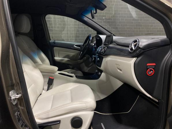 Mercedes-Benz B-Класс II (W246) с пробегом 2013 года, цена 1 100 000 рублей, 171487 км, хэтчбек, Автокод Объявления