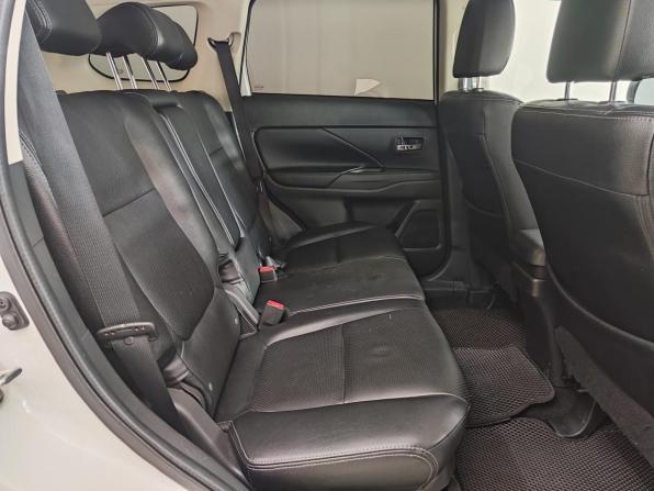 Mitsubishi Outlander III с пробегом 2013 года, цена 1 550 000 рублей, 251047 км, внедорожник, Автокод Объявления