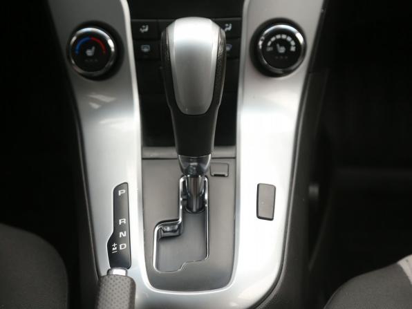 Chevrolet Cruze I Рестайлинг с пробегом 2013 года, цена 649 000 рублей, 178000 км, хэтчбек, Автокод Объявления
