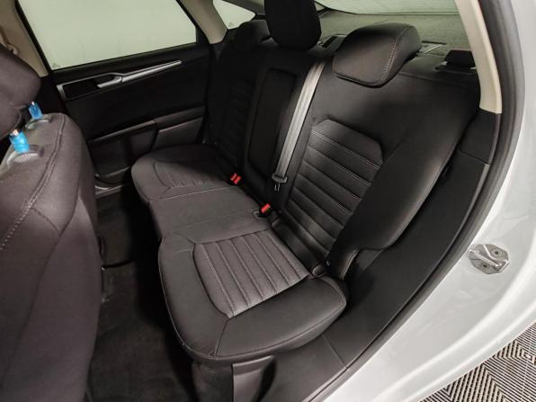Ford Mondeo V с пробегом 2017 года, цена 1 699 000 рублей, 114862 км, седан, Автокод Объявления