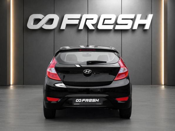Hyundai Solaris I с пробегом 2011 года, цена 799 000 рублей, 161640 км, седан, Автокод Объявления