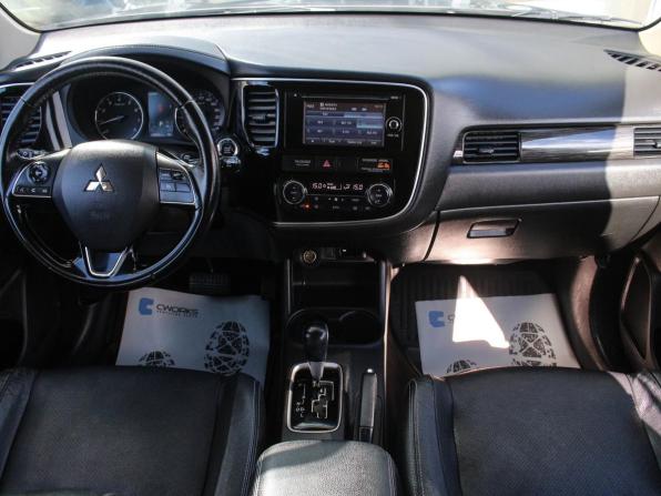 Mitsubishi Outlander III Рестайлинг 2 с пробегом 2016 года, цена 1 550 000 рублей, 138492 км, внедорожник, Автокод Объявления
