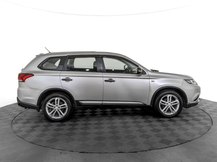 Mitsubishi Outlander III Рестайлинг 2 Москва  - изображение 4