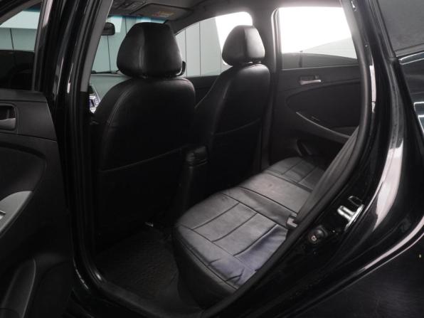 Hyundai Solaris I Рестайлинг с пробегом 2014 года, цена 819 000 рублей, 242764 км, седан, Автокод Объявления