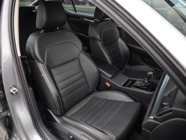 Skoda Superb III Рестайлинг с пробегом 2023 года, цена 3 199 000 рублей, 99410 км, лифтбек, Автокод Объявления