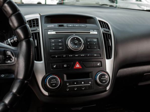 Kia Ceed I Рестайлинг с пробегом 2012 года, цена 729 000 рублей, 186061 км, универсал, Автокод Объявления