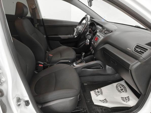 Kia Rio III Рестайлинг с пробегом 2017 года, цена 770 000 рублей, 196177 км, седан, Автокод Объявления