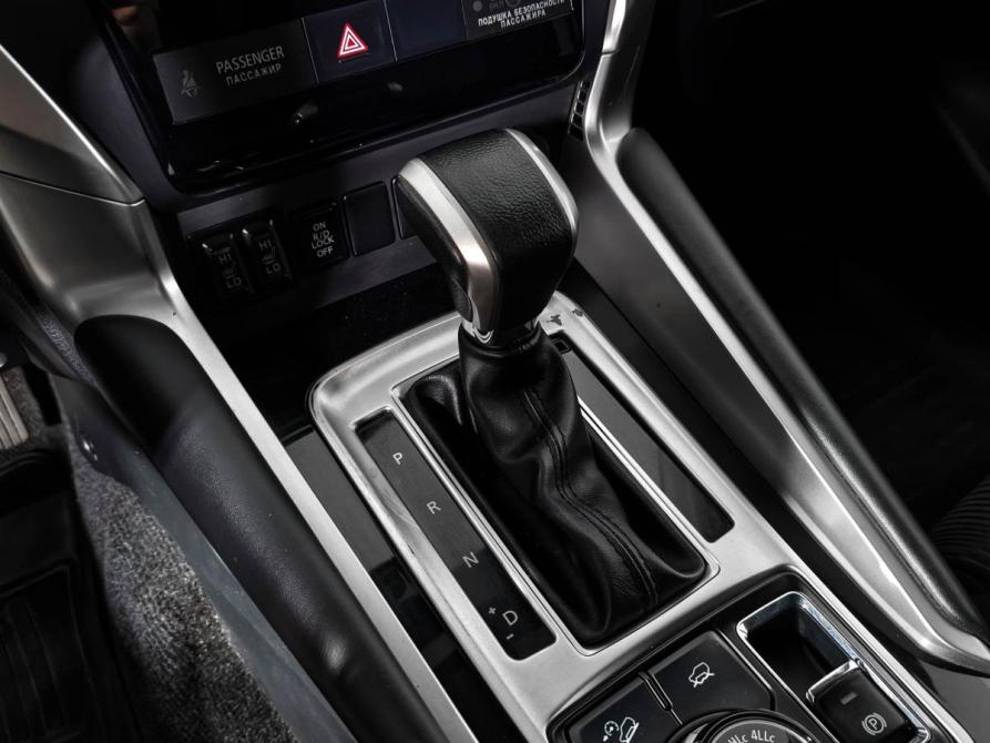 Mitsubishi Pajero Sport III Санкт-Петербург  - изображение 11