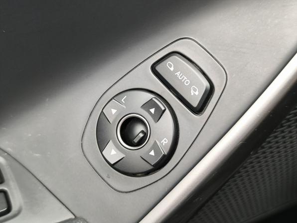 Hyundai Santa Fe III Рестайлинг с пробегом 2017 года, цена 2 078 000 рублей, 236996 км, внедорожник, Автокод Объявления
